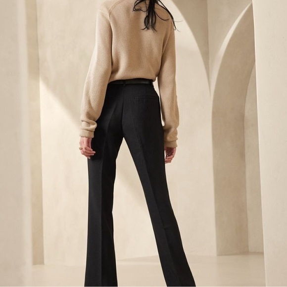 Banana Republic High Rise Flare pull on pants - Picture 3 of 10